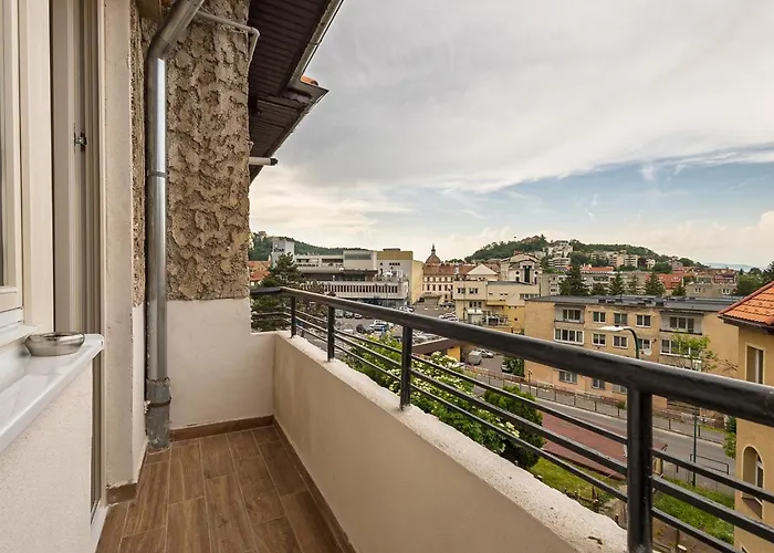 Old Town View & Balcony Apartments